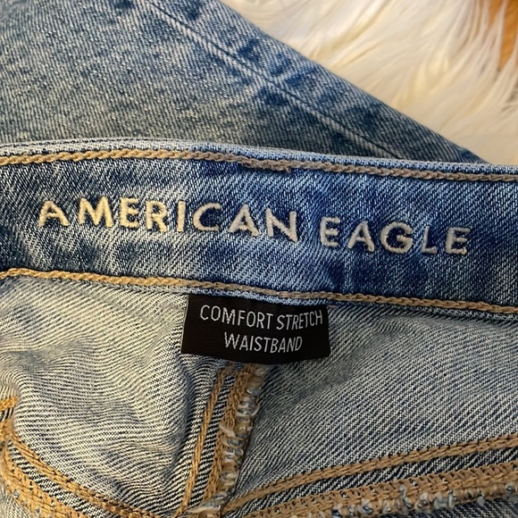 American Eagle jeans, size 6 - Picture 3 of 3